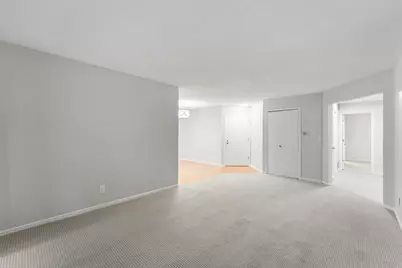 10924 Rhode Island Avenue S, Bloomington, MN 55438 - Photo 19