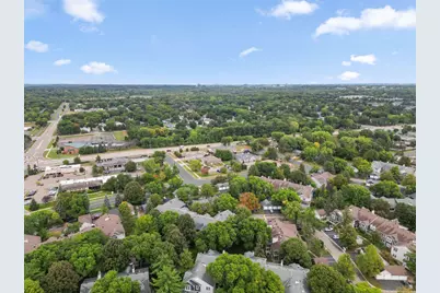 10924 Rhode Island Avenue S, Bloomington, MN 55438 - Photo 51