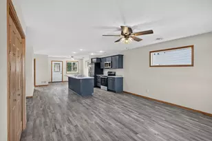 1507 Nokomis St, Alexandria, MN 56308 - Photo 7