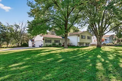 4270 Victoria Street N, Shoreview, MN 55126 - Photo 1