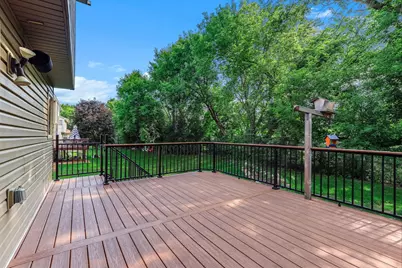 9918 Kiwi Avenue N, Brooklyn Park, MN 55443 - Photo 45
