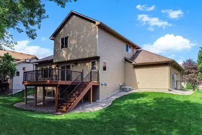 9918 Kiwi Avenue N, Brooklyn Park, MN 55443 - Photo 47