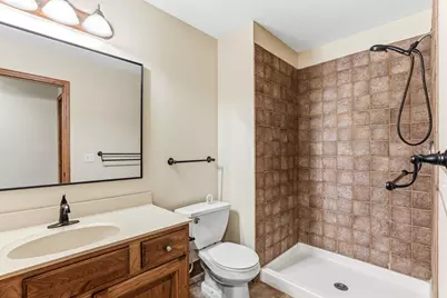 9918 Kiwi Avenue N, Brooklyn Park, MN 55443 - Photo 41