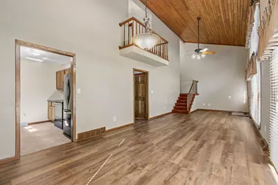 210 Carol Lane, Red Wing, MN 55066 - Photo 5