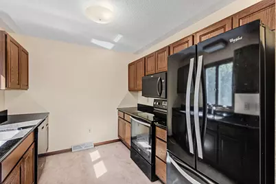 210 Carol Lane, Red Wing, MN 55066 - Photo 9
