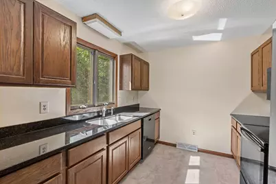 210 Carol Lane, Red Wing, MN 55066 - Photo 7
