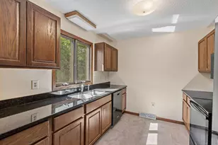 210 Carol Ln, Red Wing, MN 55066 - Photo 7