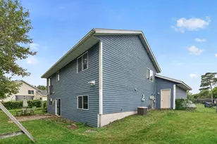 9578 River Forest Dr, Monticello, MN 55362 - Photo 25