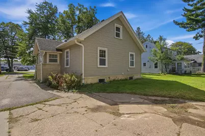 515 12th Avenue W, Menomonie, WI 54751 - Photo 3