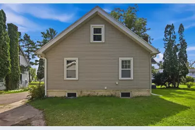 515 12th Avenue W, Menomonie, WI 54751 - Photo 33