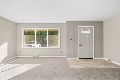 421 16th Avenue SE, Saint Cloud, MN 56304 - Photo 11