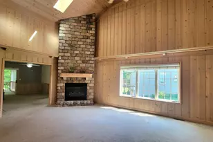 1374 Field Creek Cir, Victoria, MN 55386 - Photo 5