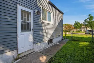 1828 Arlington Ave E, Saint Paul, MN 55119 - Photo 27