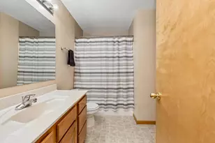 17689 Fair Isle Path, Lakeville, MN 55024 - Photo 31
