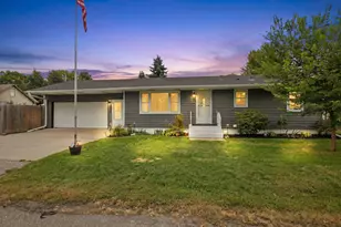 3318 9th St N, Saint Cloud, MN 56303 - Photo 1
