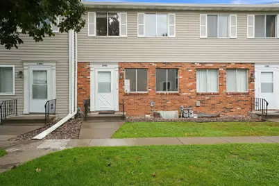 1496 Goodwin Avenue N, Oakdale, MN 55128 - Photo 1
