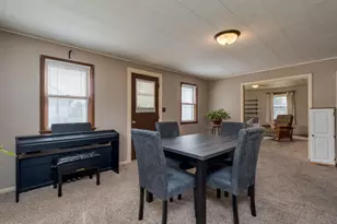 106 W South St, Janesville, MN 56048 - Photo 5