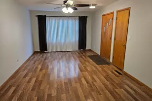 713 S Elm St, Lamberton, MN 56152 - Photo 5