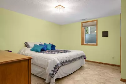 1797 Eldridge Avenue W, Roseville, MN 55113 - Photo 29
