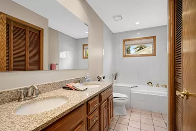 1797 Eldridge Avenue W, Roseville, MN 55113 - Photo 21