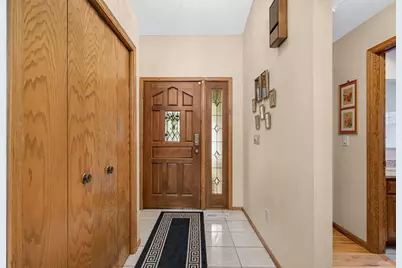1797 Eldridge Avenue W, Roseville, MN 55113 - Photo 3