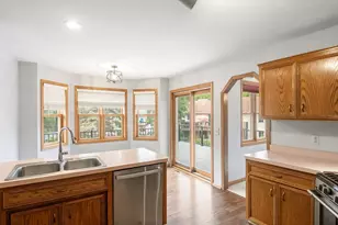 14806 Hallmark Dr, Apple Valley, MN 55124 - Photo 11