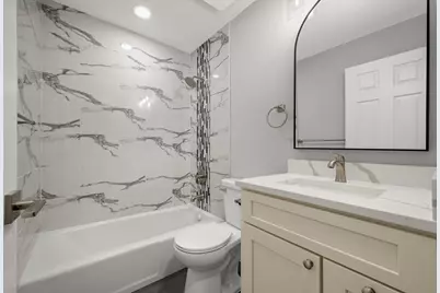 11004 Oak Knoll Terrace N, Minnetonka, MN 55305 - Photo 15
