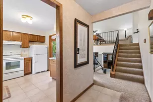 15331 39th Ave N, Plymouth, MN 55446 - Photo 5