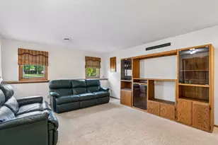 15331 39th Ave N, Plymouth, MN 55446 - Photo 21