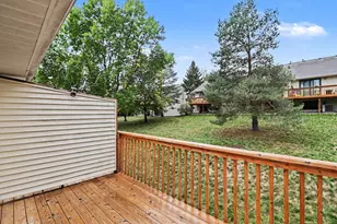 2053 Edgerton St, Maplewood, MN 55117 - Photo 21