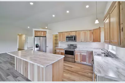 11946 Joneswood Circle, Baxter, MN 56425 - Photo 5