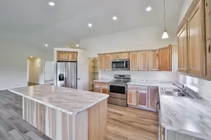 11946 Joneswood Circle, Baxter, MN 56425 - Photo 5