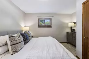 2301 Flag Ave S, Saint Louis Park, MN 55426 - Photo 11