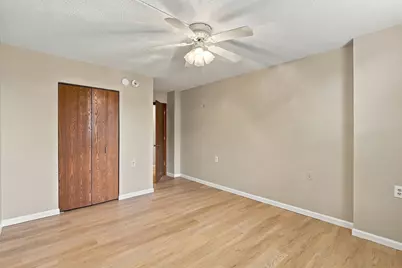 7600 Golden Valley Road #316, Golden Valley, MN 55427 - Photo 11