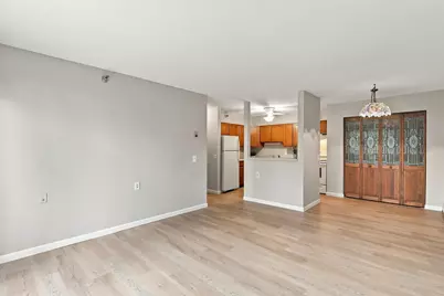 7600 Golden Valley Road #316, Golden Valley, MN 55427 - Photo 5
