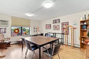7600 Golden Valley Rd, Golden Valley, MN 55427 - Photo 17