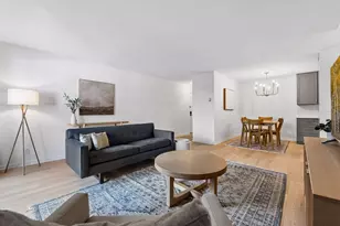 215 Barry Ave S, Wayzata, MN 55391 - Photo 9