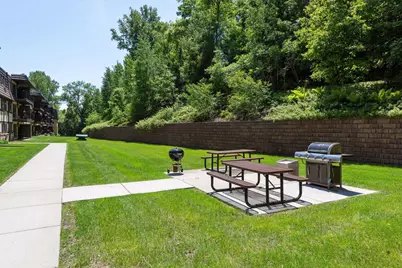 215 Barry Avenue S #202, Wayzata, MN 55391 - Photo 41