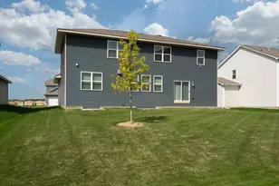 10691 Bent Pne Ln, Woodbury, MN 55129 - Photo 5