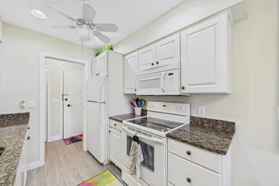 6005 Eden Prairie Road #210, Edina, MN 55436 - Photo 7