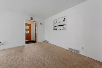 805 9th Avenue NE, Waseca, MN 56093 - Photo 17