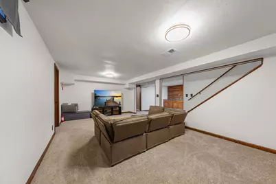 805 9th Avenue NE, Waseca, MN 56093 - Photo 41