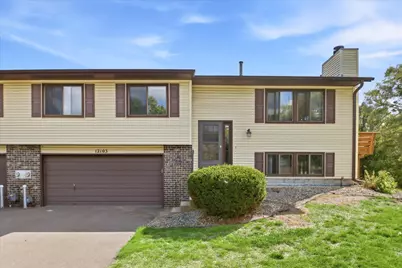 12103 Oak Park Boulevard NE, Blaine, MN 55434 - Photo 3