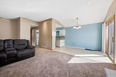 12103 Oak Park Boulevard NE, Blaine, MN 55434 - Photo 5