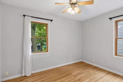 3801 26 1/2 Avenue N, Robbinsdale, MN 55422 - Photo 17