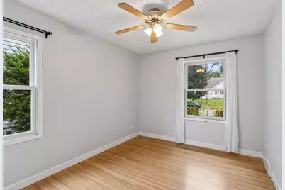 3801 26 1/2 Avenue N, Robbinsdale, MN 55422 - Photo 15