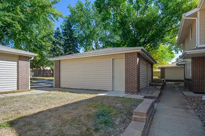 1042 E Travelers Trail, Burnsville, MN 55337 - Photo 25