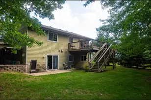 895 Marigold Dr, Cambridge, MN 55008 - Photo 3