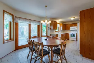 4422 Surrey Ln NW, Rochester, MN 55901 - Photo 11