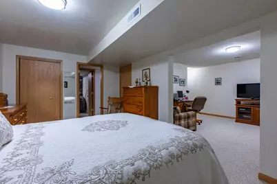 4422 Surrey Lane NW, Rochester, MN 55901 - Photo 31